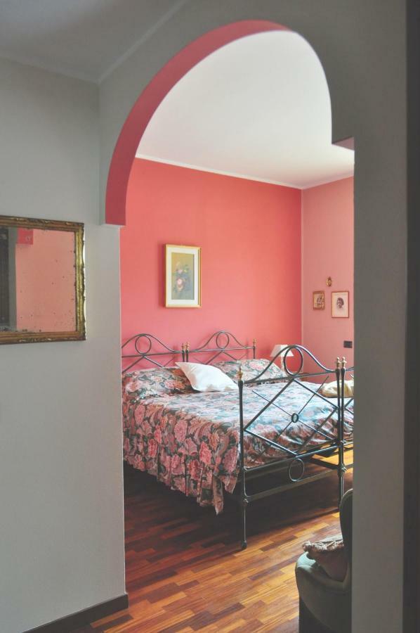 Ca' Rosa Bed & Breakfast Malnate Eksteriør bilde