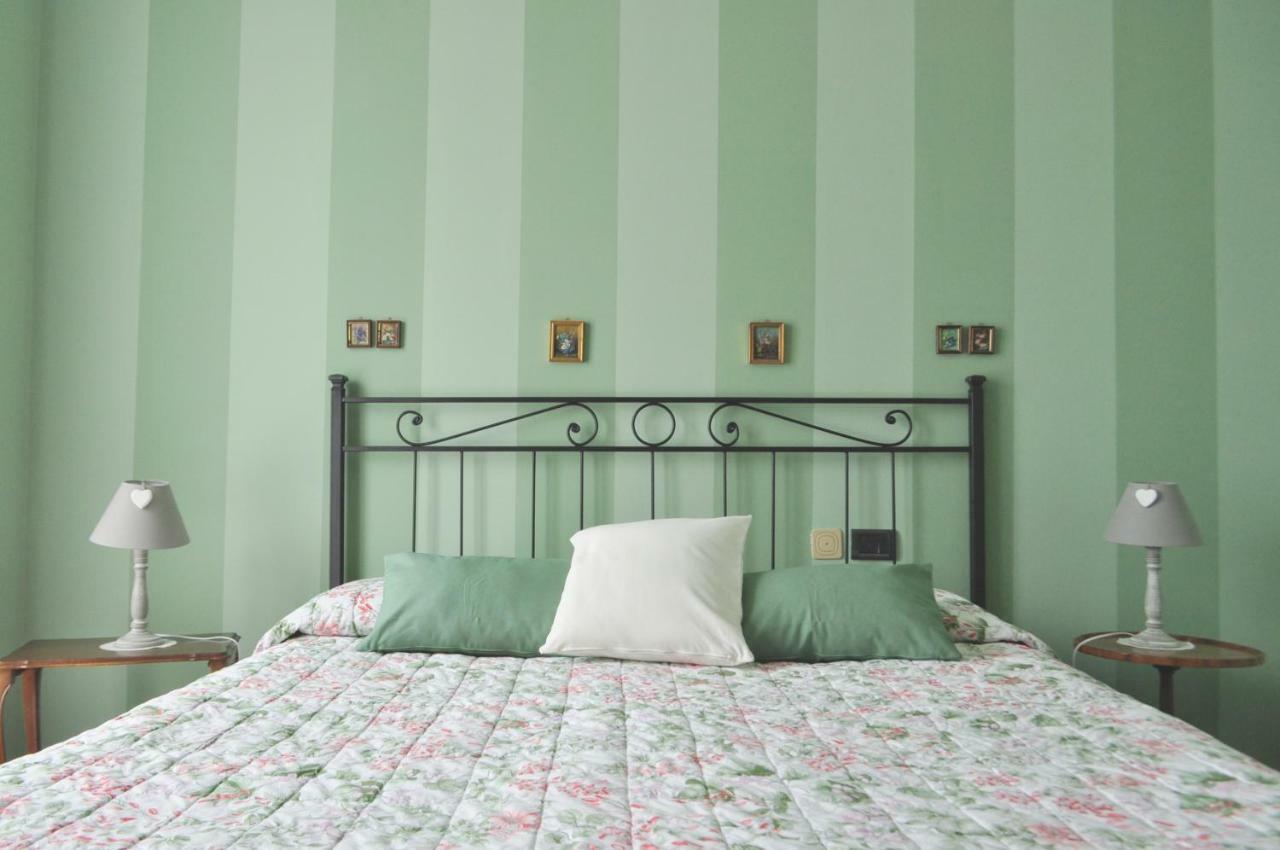 Ca' Rosa Bed & Breakfast Malnate Eksteriør bilde